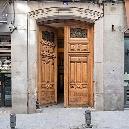 Acogedor Y Centrico Apartamento En Gran Via Madrid Luaran gambar