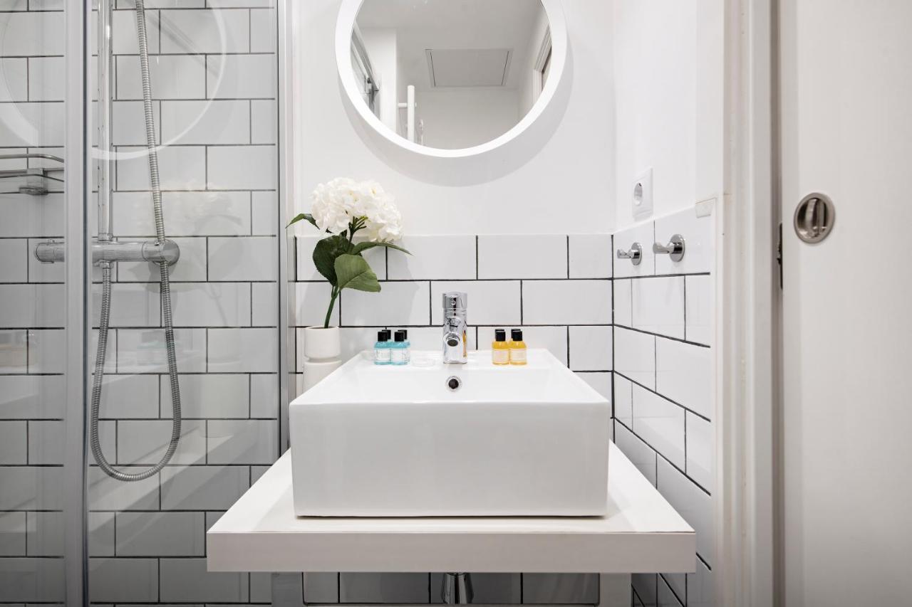 Acogedor Y Centrico Apartamento En Gran Via Madrid Luaran gambar
