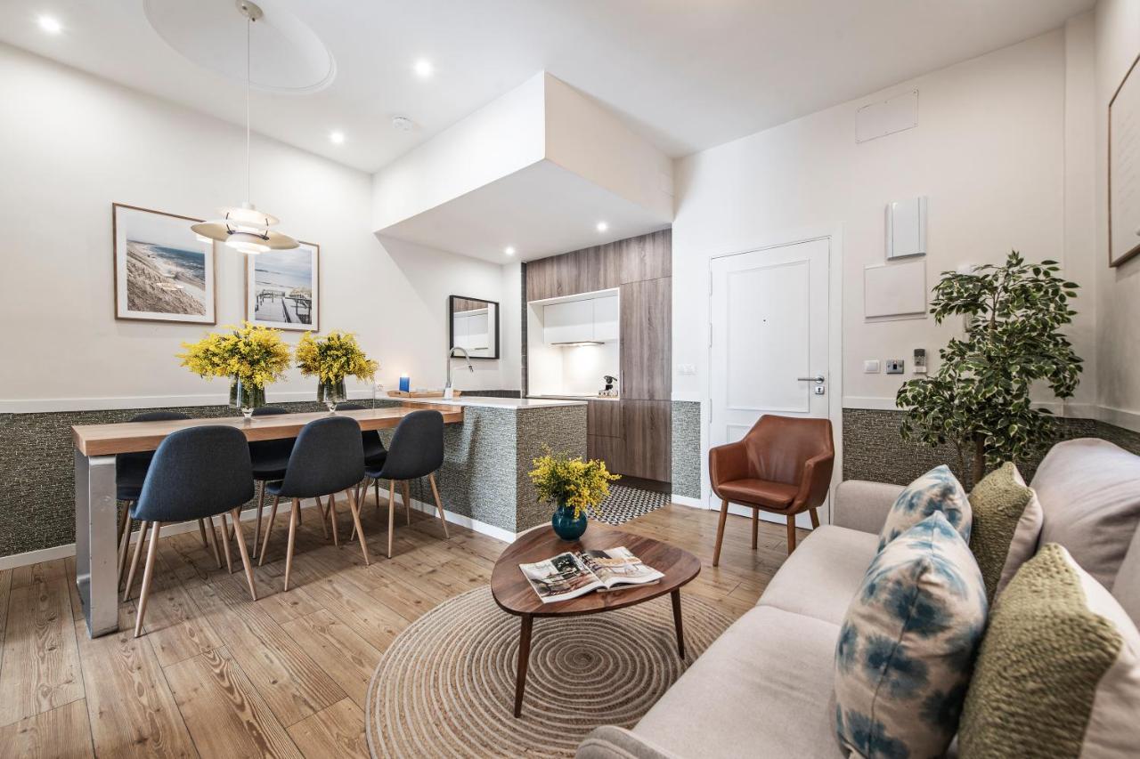 Acogedor Y Centrico Apartamento En Gran Via Madrid Luaran gambar