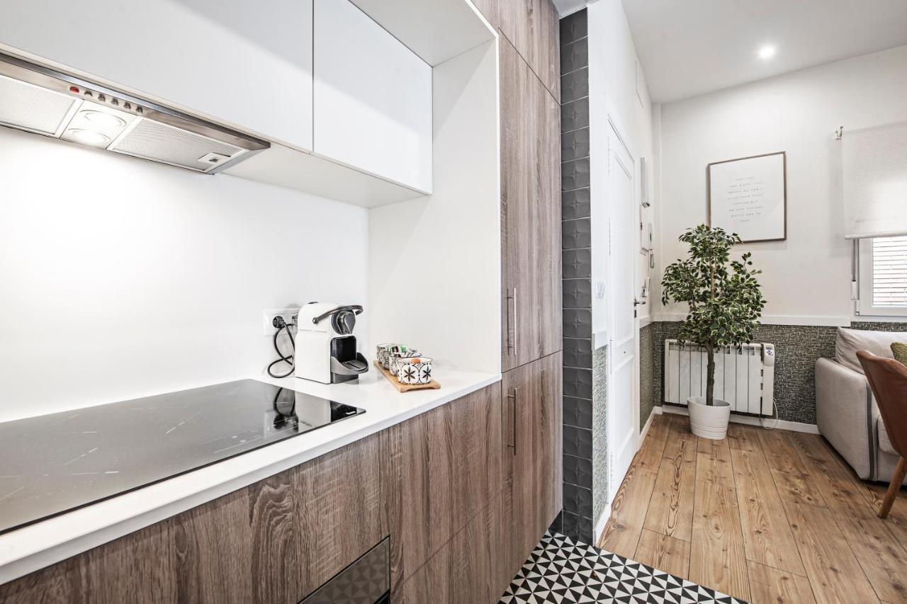 Acogedor Y Centrico Apartamento En Gran Via Madrid Luaran gambar